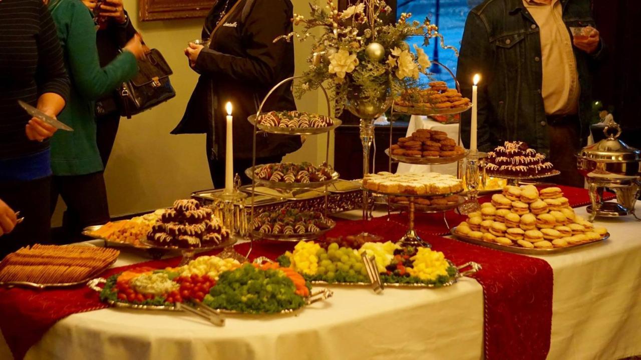 Louisville Bourbon Inn Ngoại thất bức ảnh