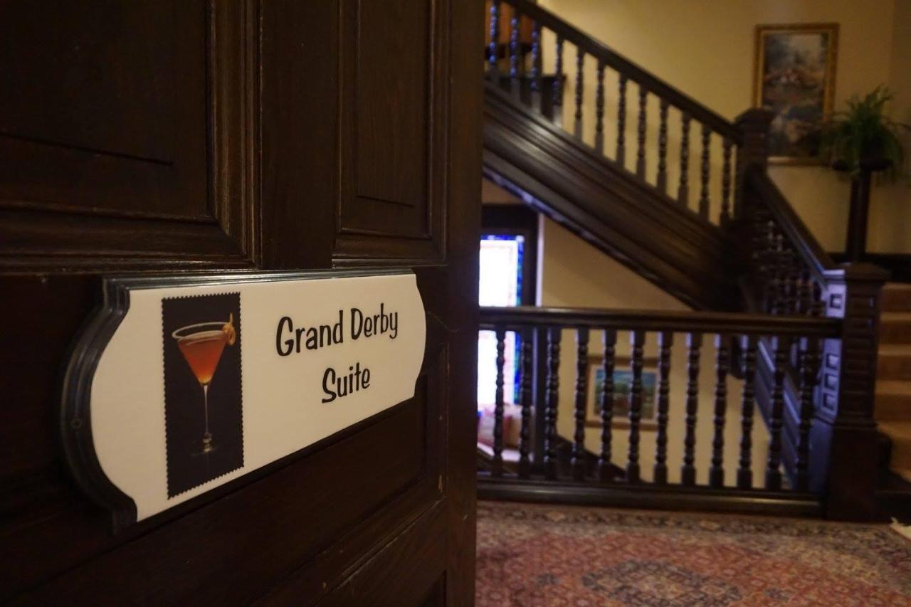 Louisville Bourbon Inn Ngoại thất bức ảnh